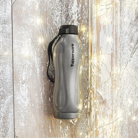 Tupperware insulated eco bottle with strap